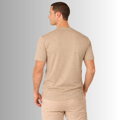Remera básica de algodón Pima para hombre — mocha, vista trasera