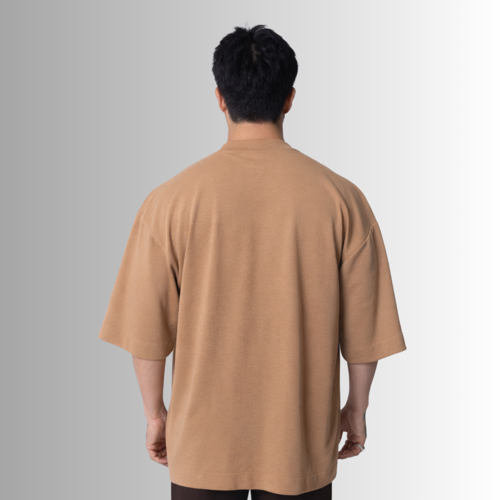 Remera oversized de algodón Pima para hombre — mocha, vista lateral
